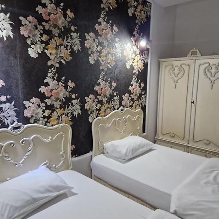 Nevis Fundeni Hotell Bukarest Exteriör bild