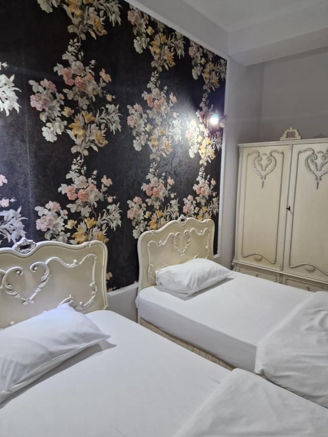 Nevis Fundeni Hotell Bukarest Exteriör bild