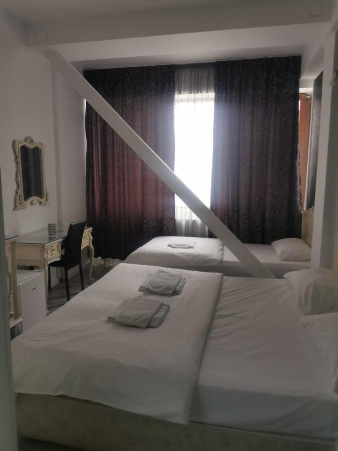Nevis Fundeni Hotell Bukarest Exteriör bild