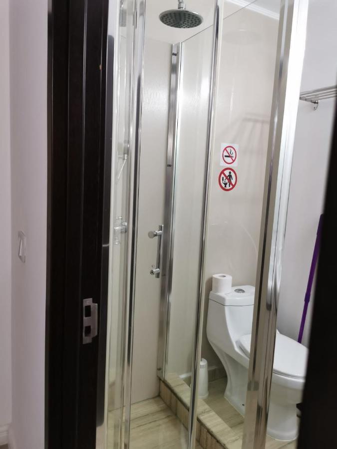 Nevis Fundeni Hotell Bukarest Exteriör bild