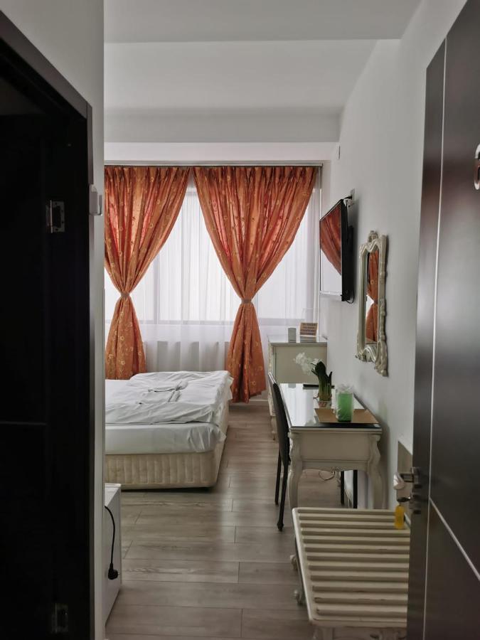 Nevis Fundeni Hotell Bukarest Exteriör bild